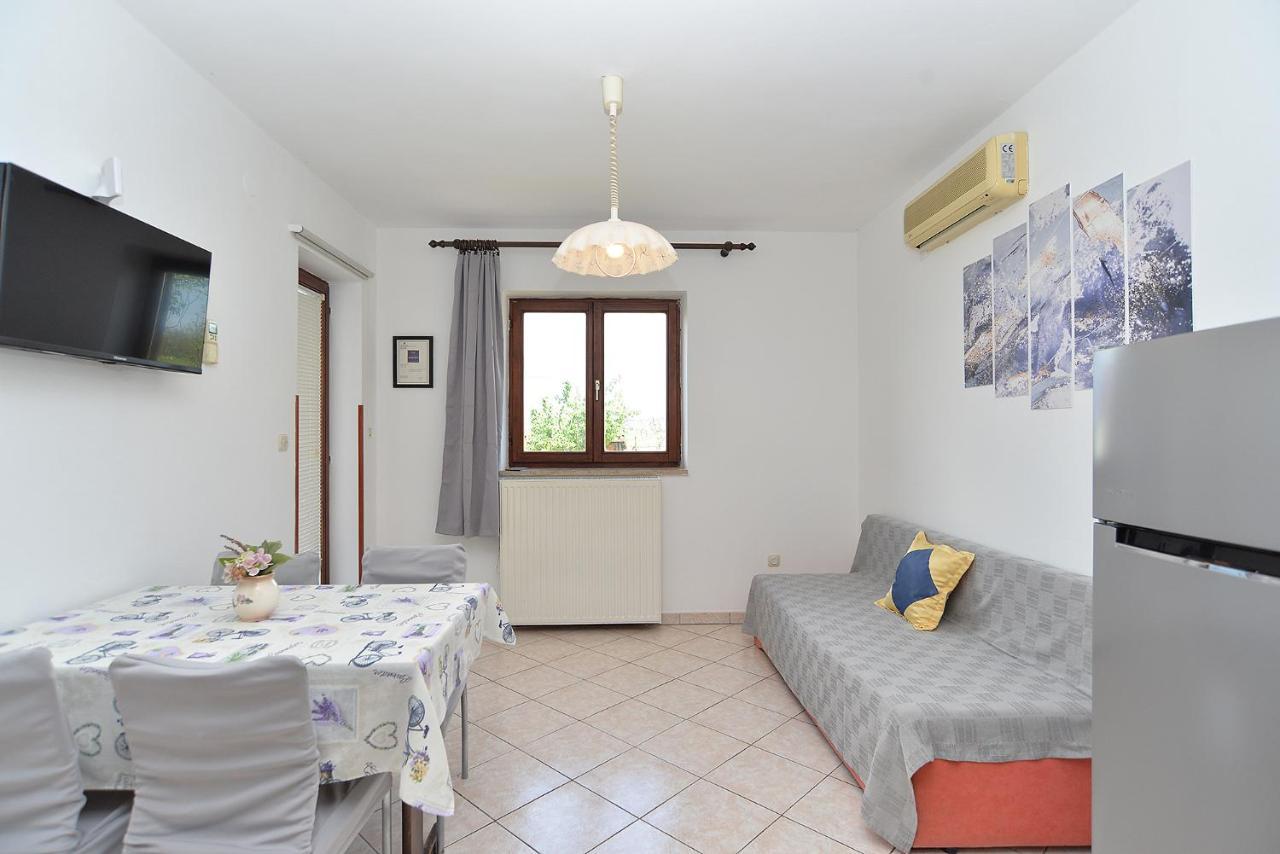 Apartments Lavanda 108 Fazana Luaran gambar